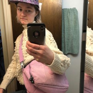 Meet your Posher, Kenzi